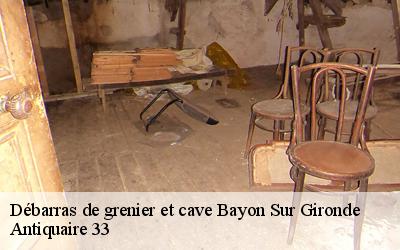 Débarras de grenier et cave  33710